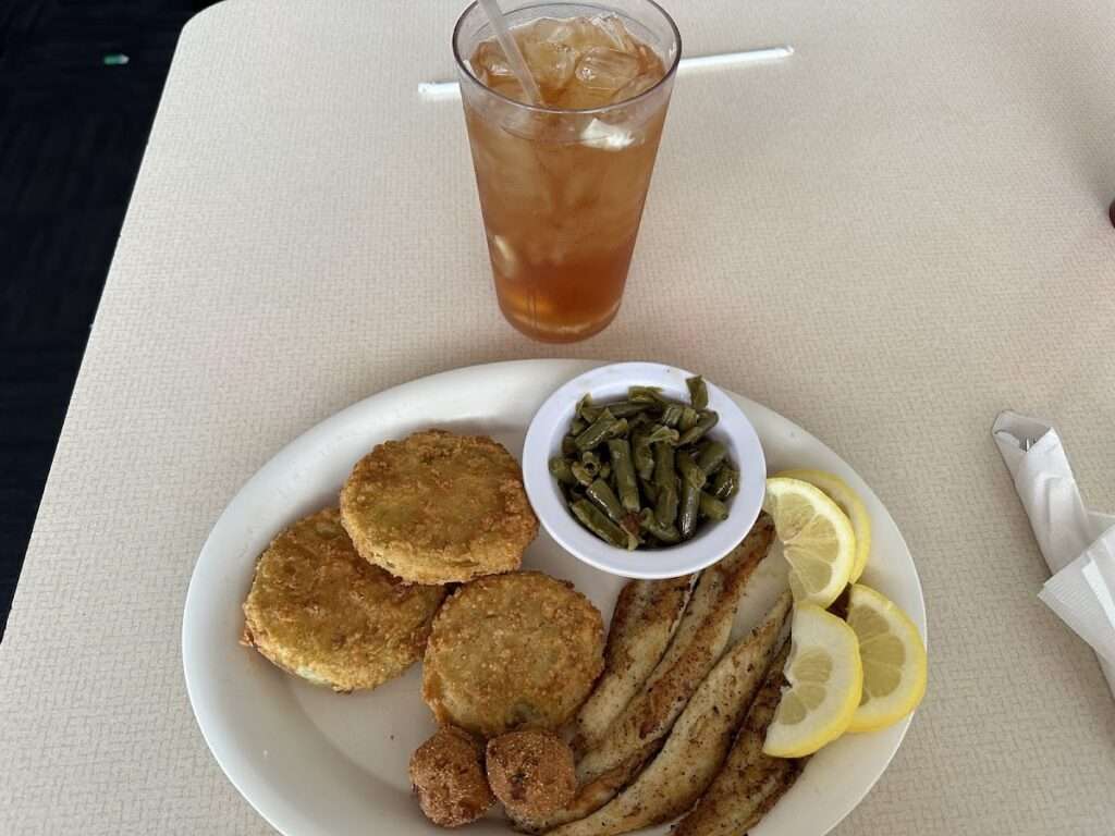 Jan’s Beach House Grill photo 4